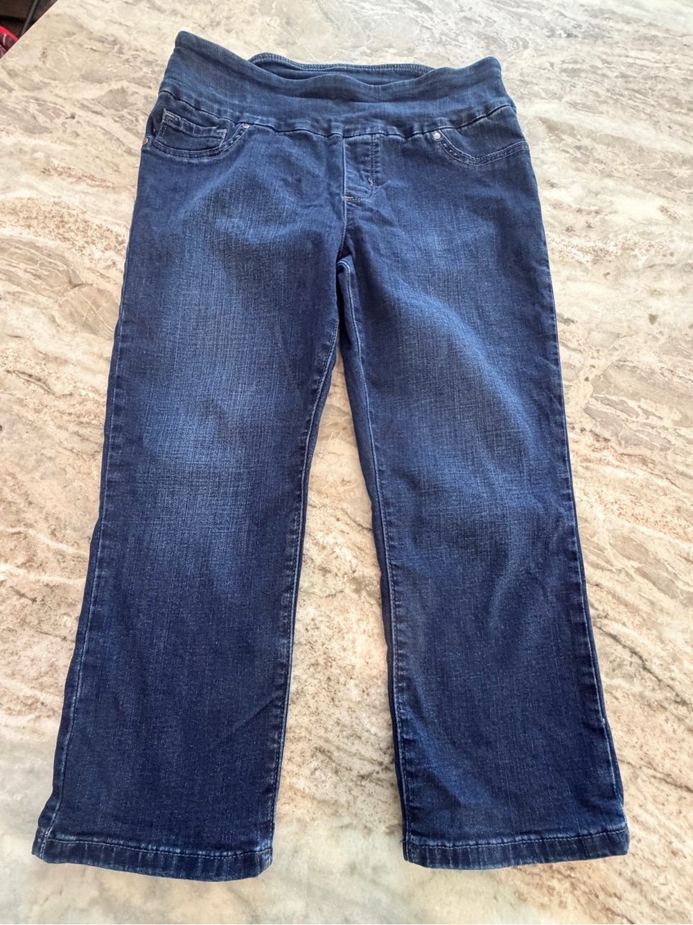 Lee Slimming Fit Pull On Jeans Medium Dark Wash Stretch Denim Comfort Waist 6